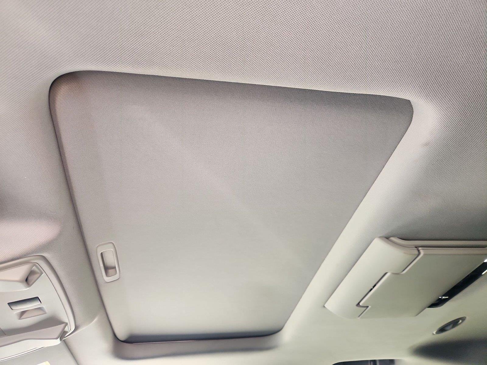 Certified 2019 Chevrolet Suburban LT AWD/4WD image 19