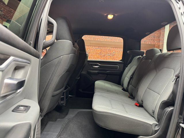 Used 2022 RAM 1500 Big Horn AWD/4WD image 23