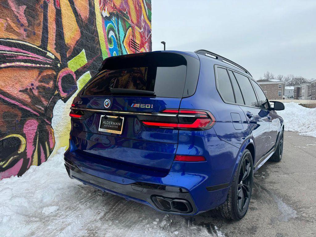 Used 2023 BMW X7 M60i w/ Executive Package image 16