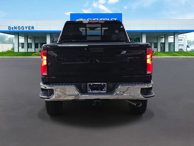 New 2026 Chevrolet Silverado 2500 LTZ w/ LTZ Premium Package image 9