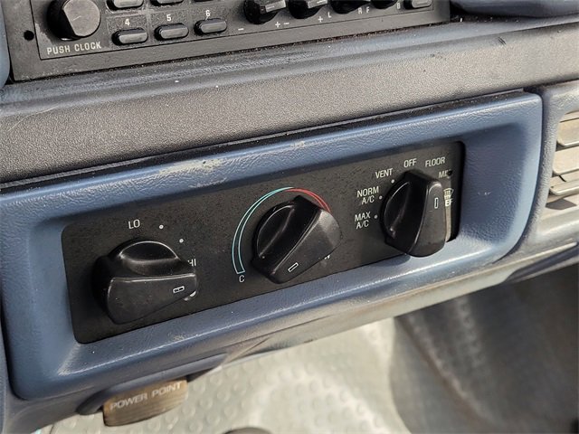 Used 1993 Ford F350 2WD Regular Cab image 15