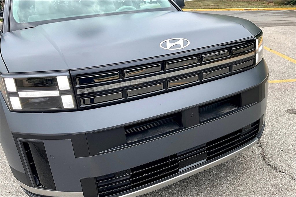 Used 2025 Hyundai Santa Fe Limited image 29