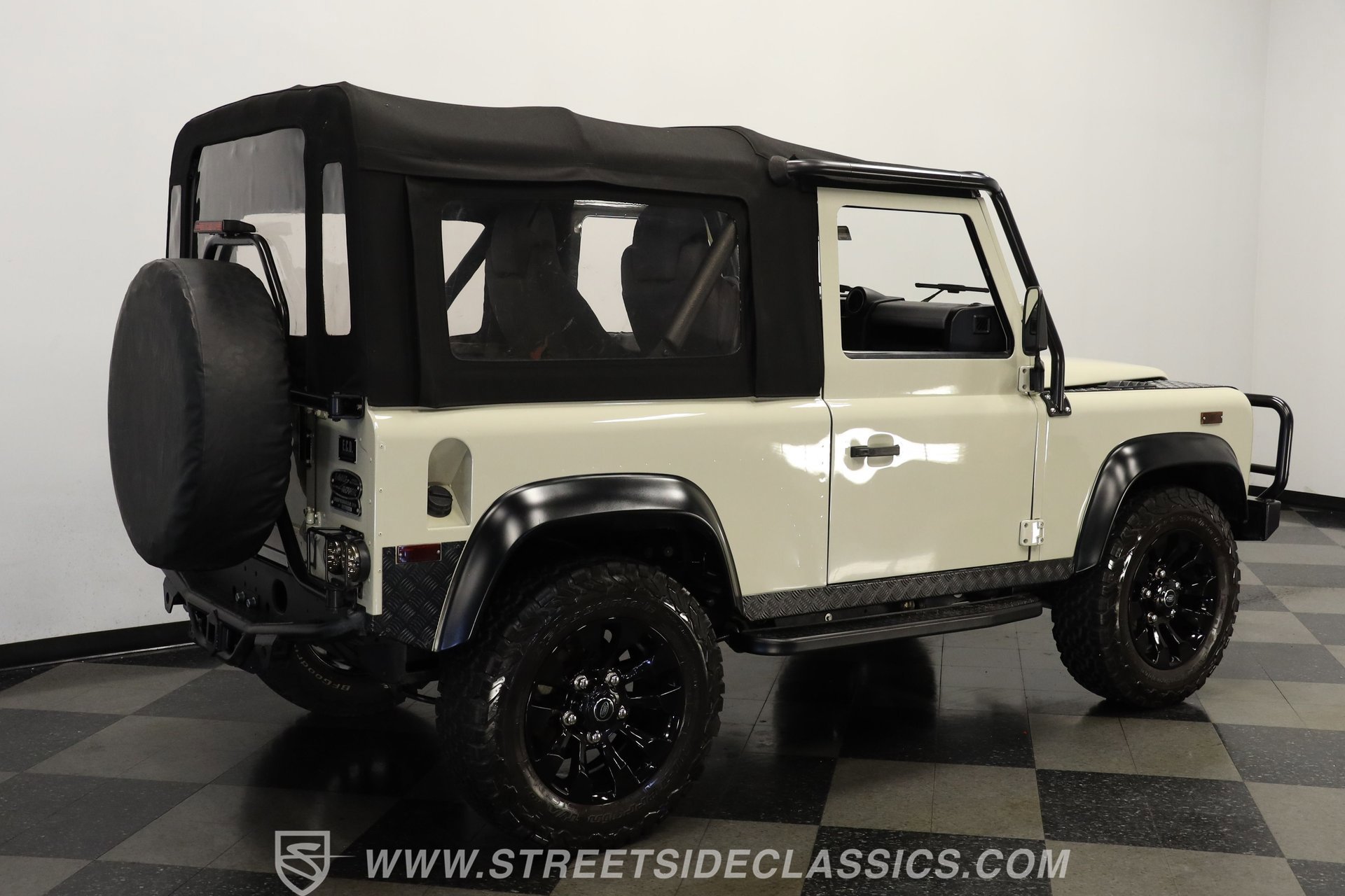 Used 1994 Land Rover Defender 90 AWD/4WD image 12