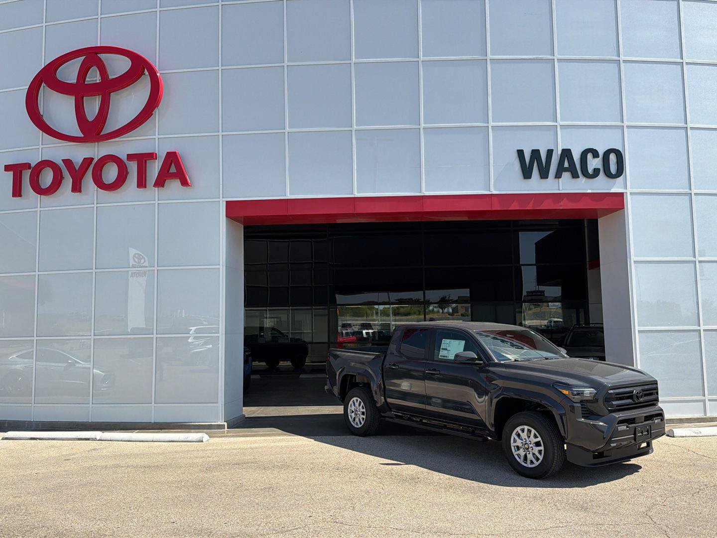 New 2026 Toyota Tacoma SR5