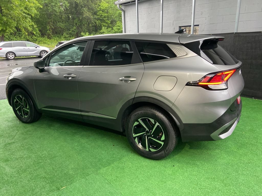 Used 2023 Kia Sportage LX AWD/4WD image 8