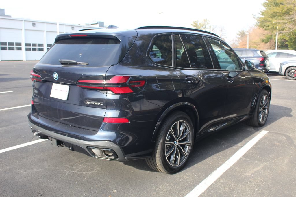 Used 2026 BMW X5 xDrive50e w/ Executive Package AWD/4WD image 9