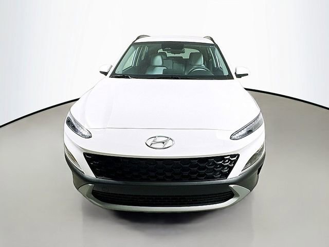 Used 2023 Hyundai Kona SEL AWD/4WD image 2
