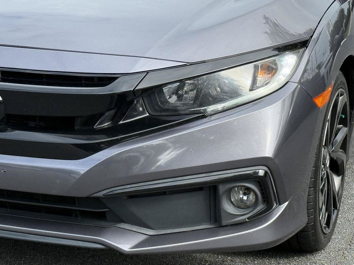 Used 2021 Honda Civic Sport image 10