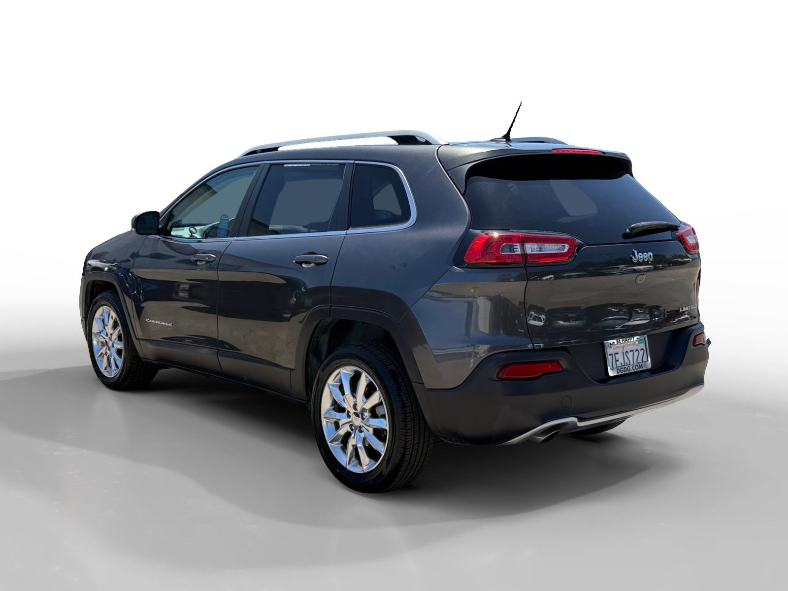 Used 2014 Jeep Cherokee Limited w/ Luxury Group FWD image 3