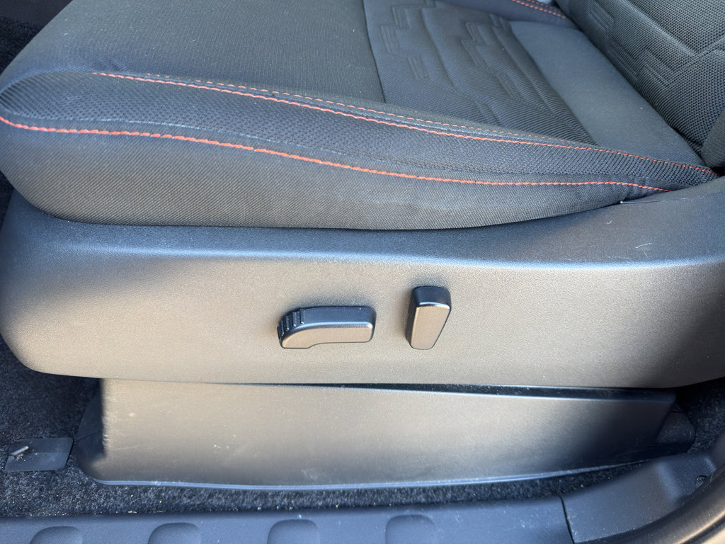 Used 2023 Nissan Frontier PRO-4X w/ Pro Convenience Package image 16