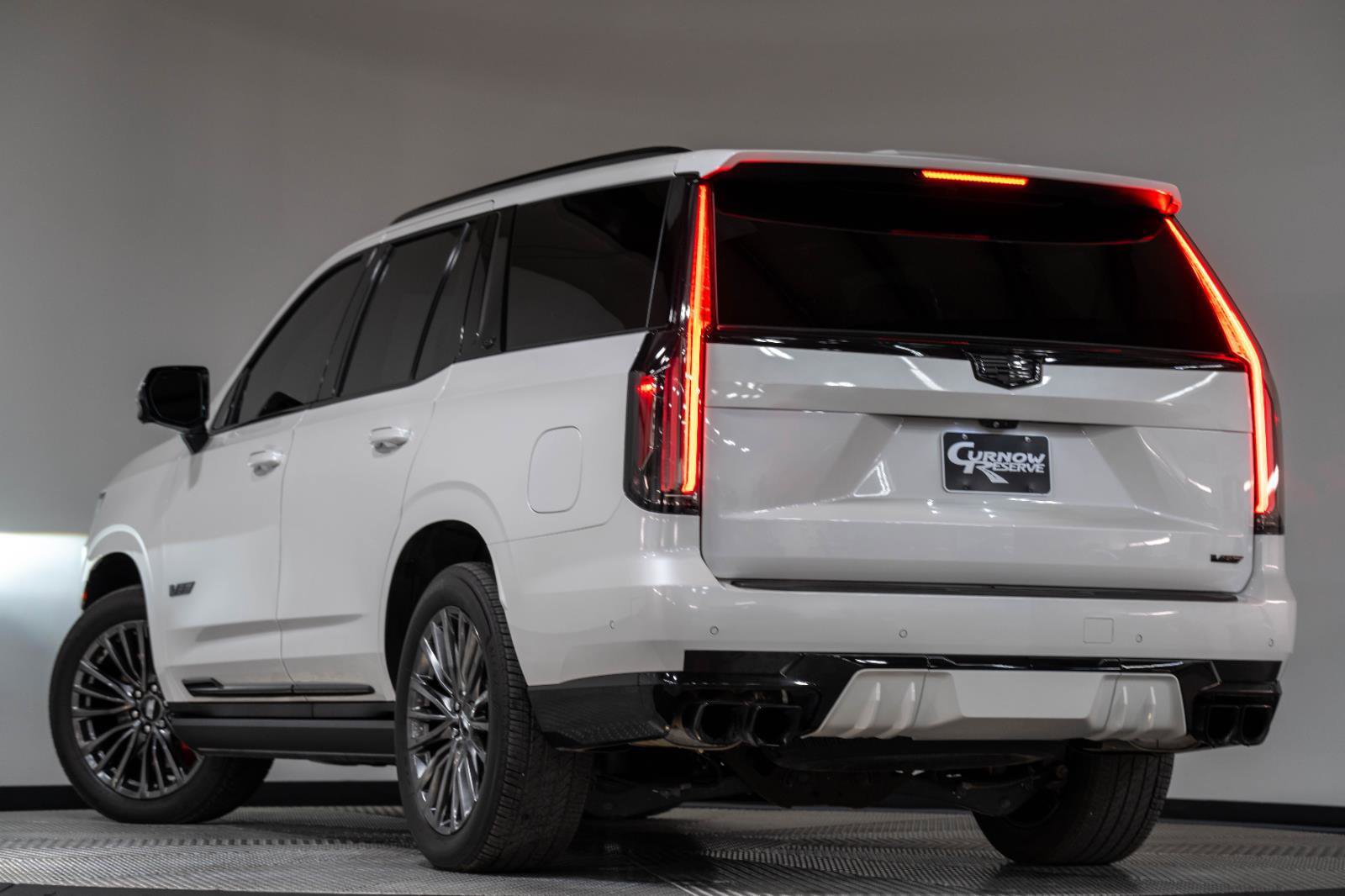 Used 2023 Cadillac Escalade V image 34