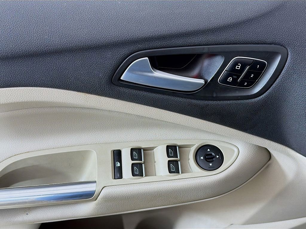 Used 2017 Ford Escape Titanium w/ Equipment Group 301A image 29