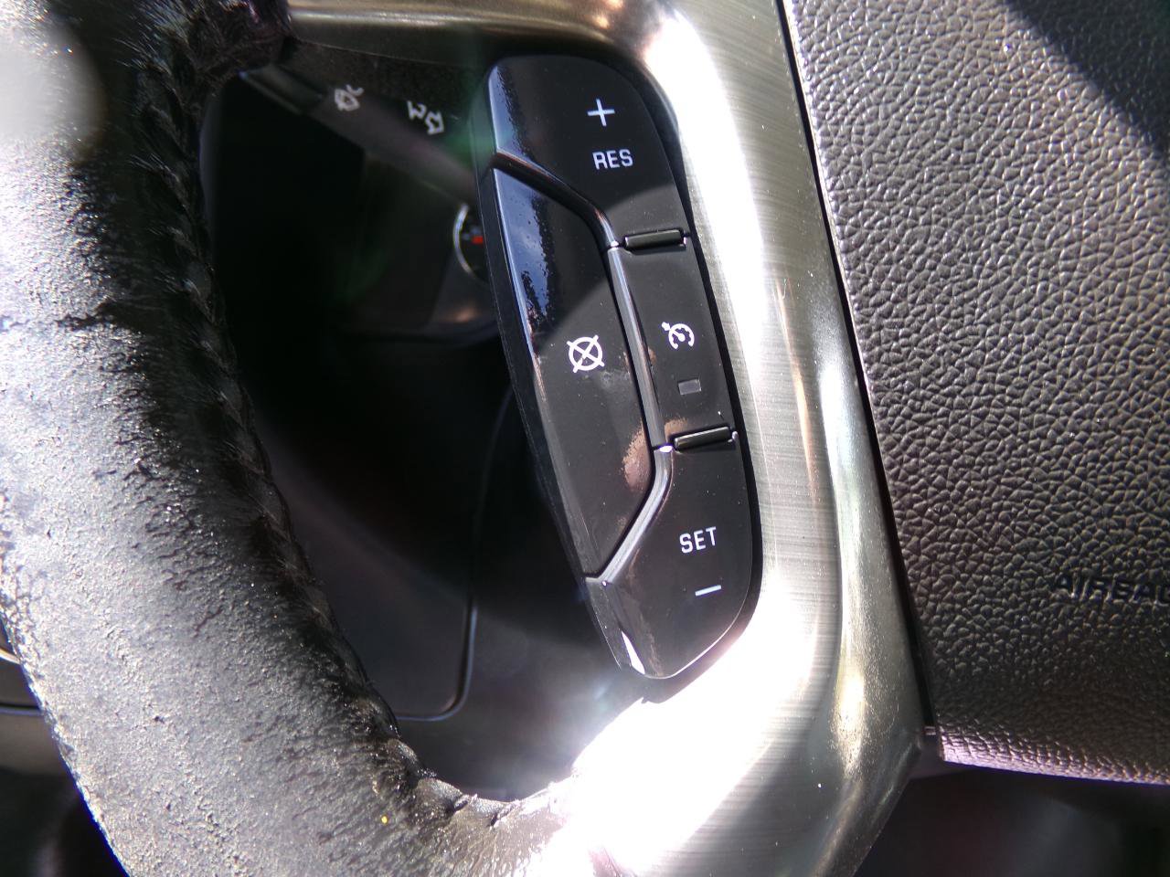 Used 2019 Chevrolet Express 3500 Extended w/ Driver Convenience Package RWD image 18