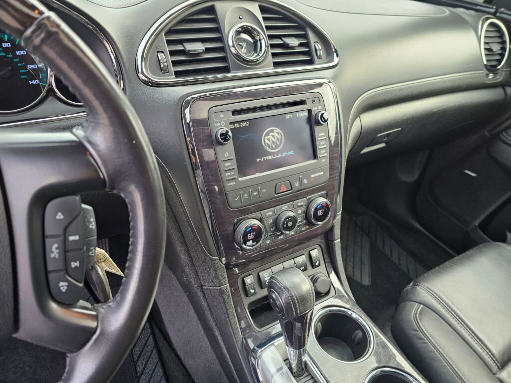 Used 2016 Buick Enclave Premium w/ Experience Buick Package image 30