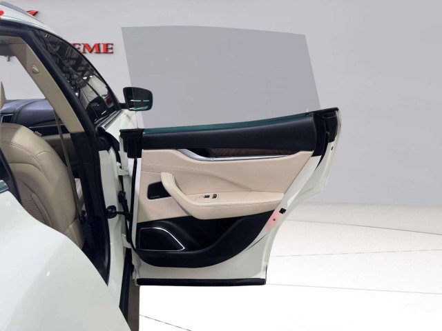 Used 2017 Maserati Levante S image 48