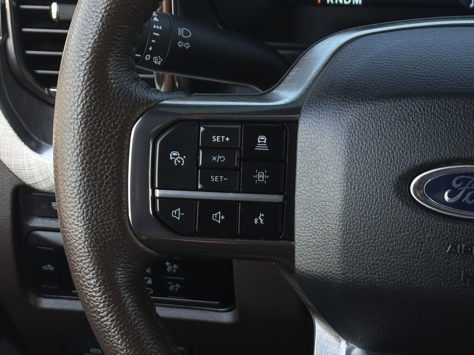 Used 2024 Ford F350 King Ranch w/ Chrome Package image 16