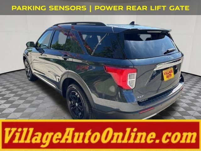 Used 2022 Ford Explorer XLT w/ Equipment Group 202A AWD/4WD image 2