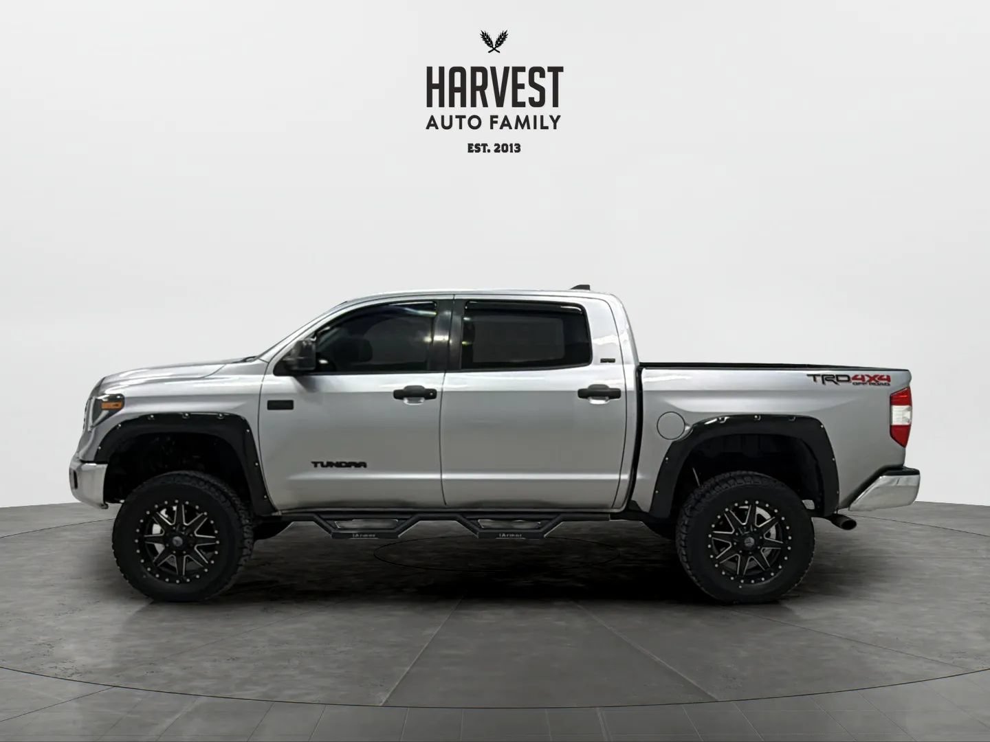 Used 2020 Toyota Tundra SR5 w/ TRD Off-Road Package AWD/4WD image 2