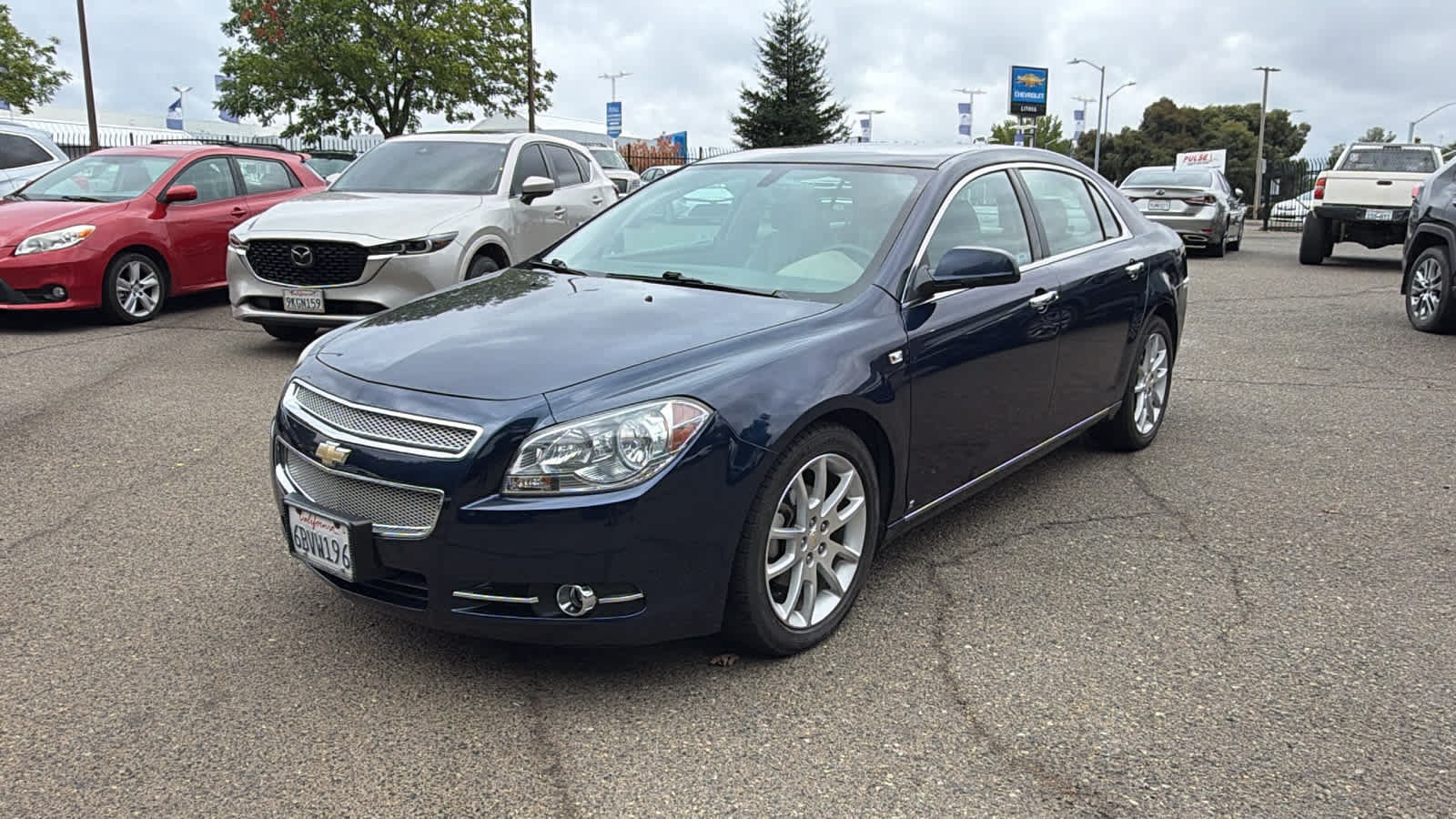 Used 2008 Chevrolet Malibu LTZ FWD image 1