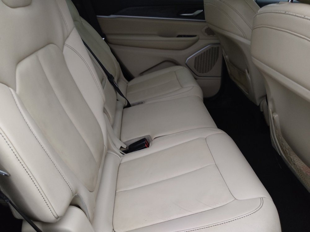 Used 2021 Jeep Grand Cherokee L Limited image 19