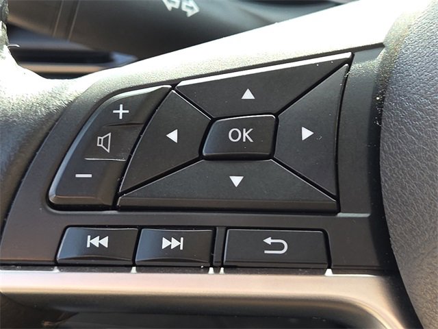 Used 2023 Nissan Sentra SV w/ SV Premium Package image 26