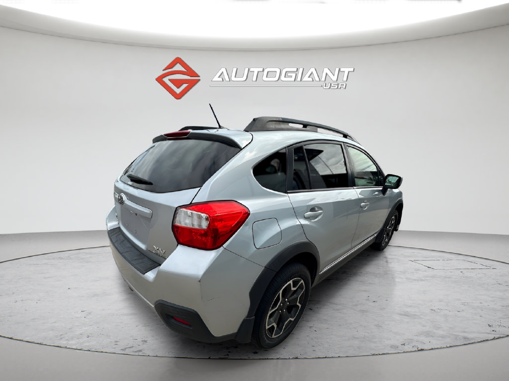 Used 2013 Subaru Crosstrek 2.0i Premium w/ Popular Pkg 1 AWD/4WD image 3