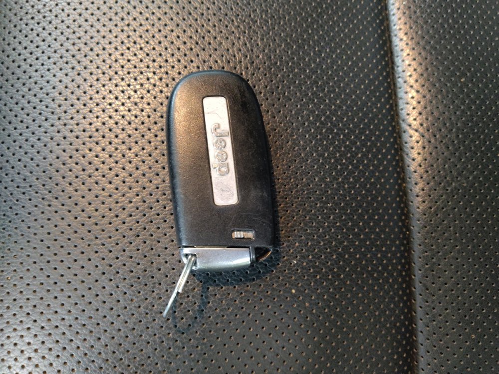 Used 2018 Jeep Grand Cherokee Summit w/ Platinum Series Group image 32