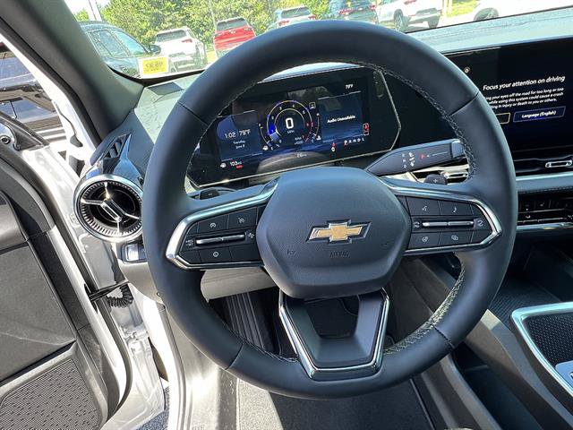New 2026 Chevrolet Equinox LT w/ Safety and Technology Package FWD image 14