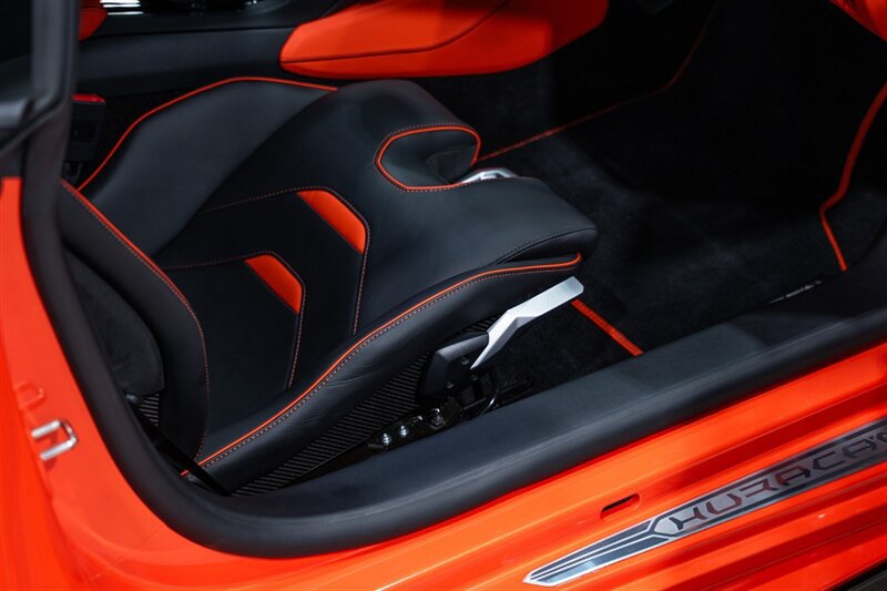 Used 2021 Lamborghini Huracan EVO AWD/4WD image 30