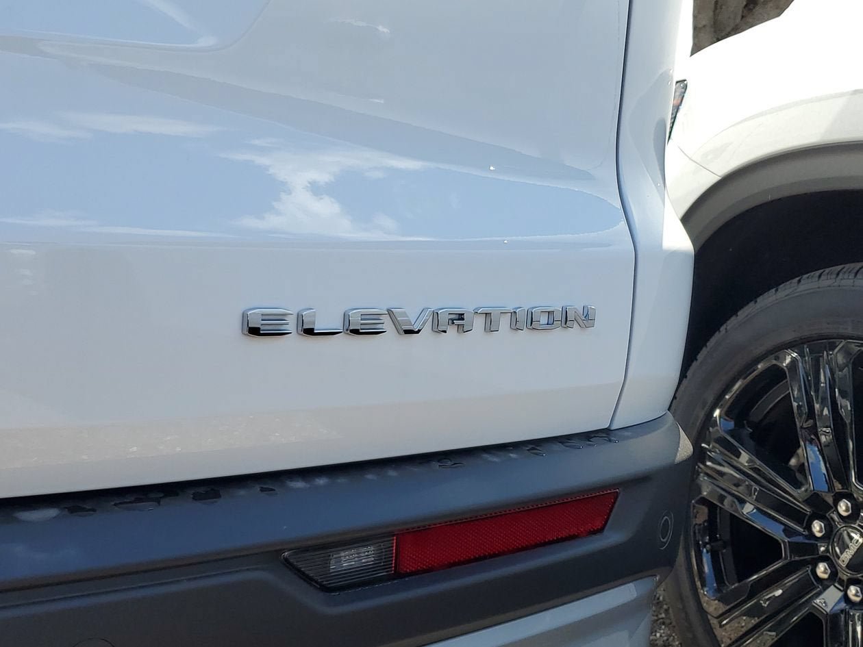 New 2027 GMC Acadia Elevation w/ Elevation Premium Package FWD image 9