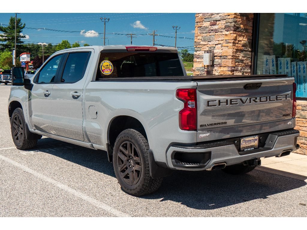 Used 2024 Chevrolet Silverado 1500 RST AWD/4WD image 5