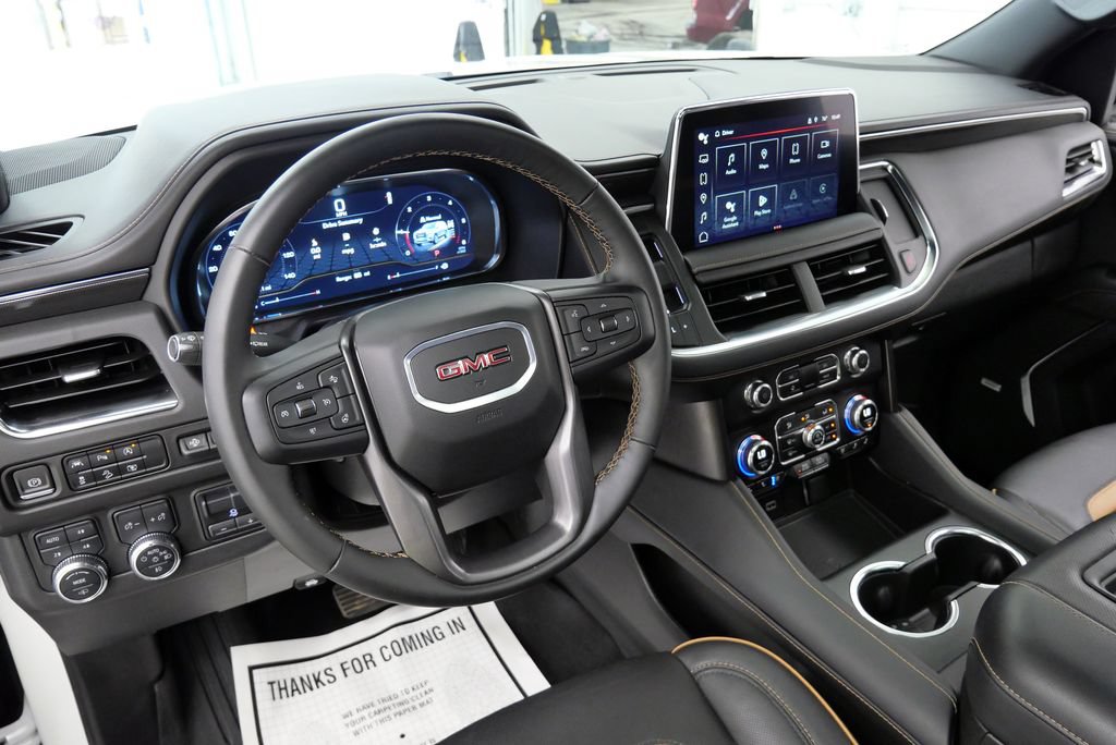 Used 2024 GMC Yukon XL AT4 w/ AT4 Premium Plus Package AWD/4WD image 11