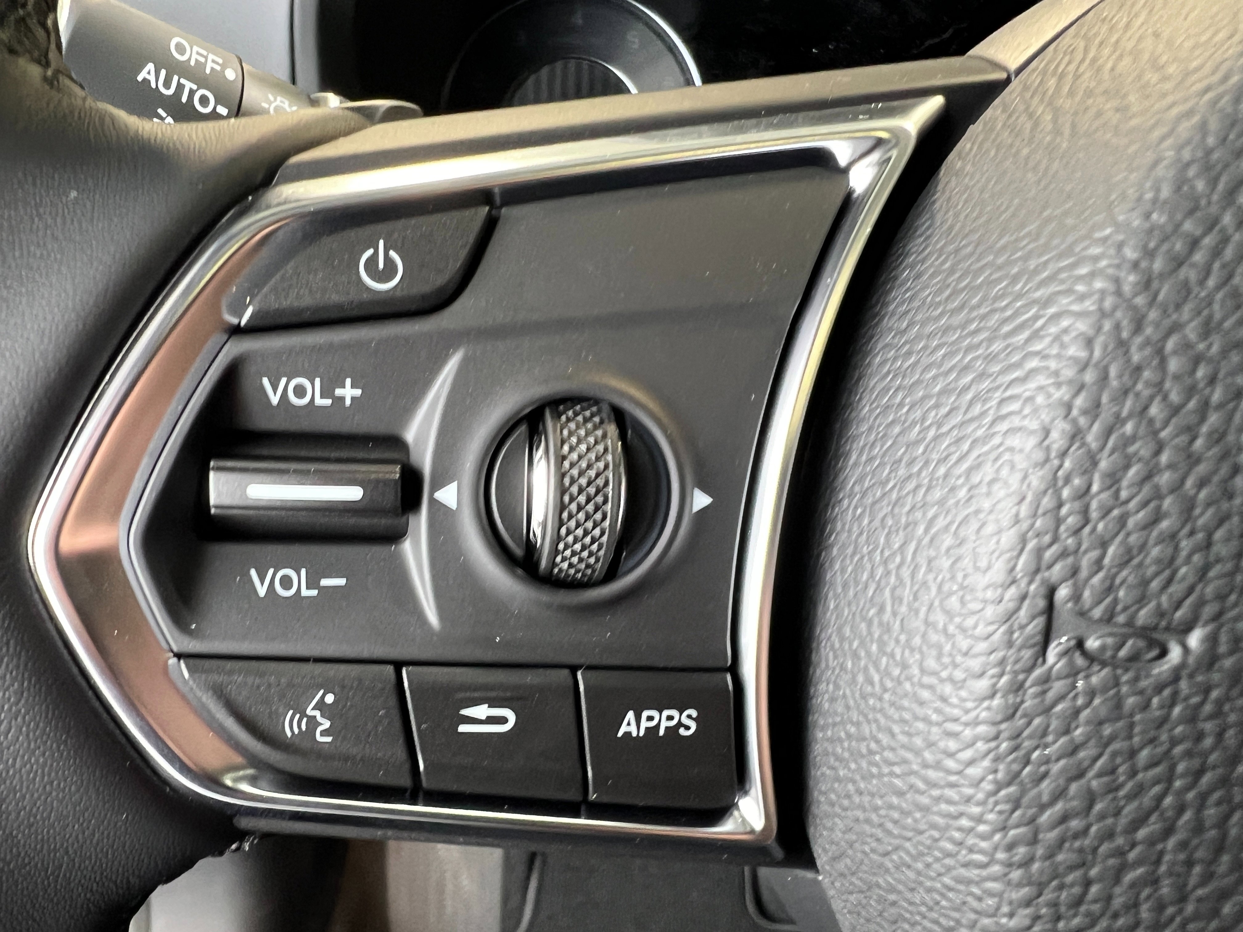 New 2026 Acura RDX SH-AWD image 18