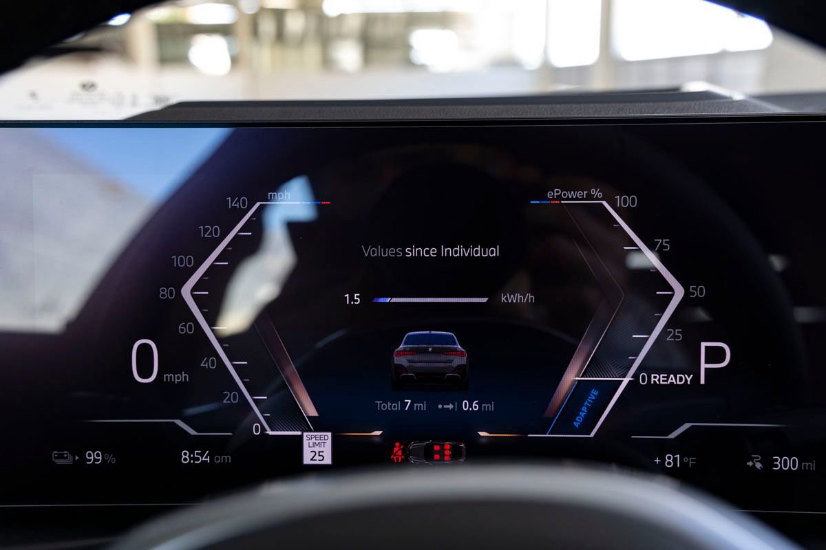 New 2026 BMW i4 eDrive40 RWD image 11