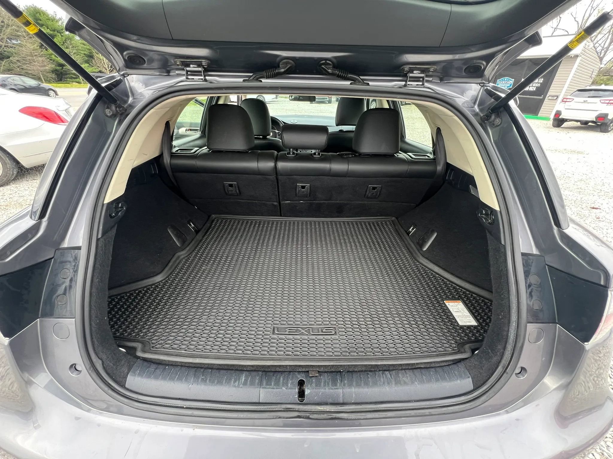 Used 2014 Lexus CT 200h w/ Seat Comfort Package image 13