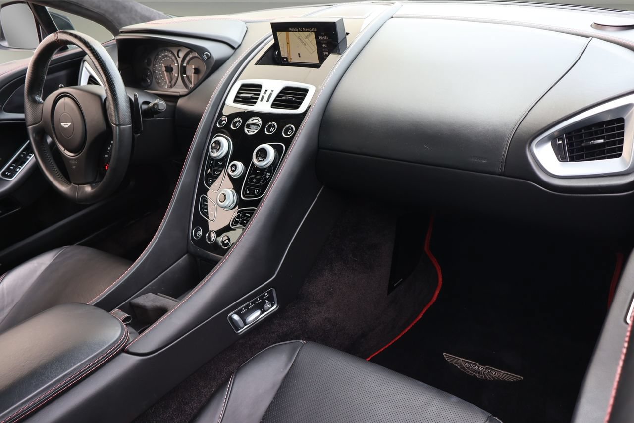 Used 2014 Aston Martin Vanquish Coupe RWD image 18