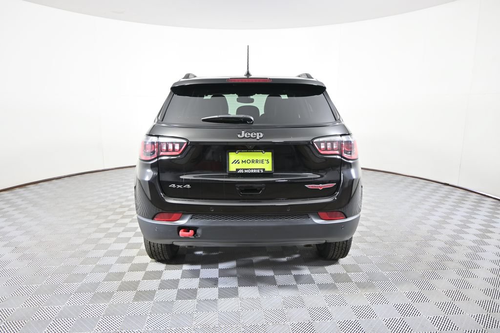 Used 2024 Jeep Compass Trailhawk AWD/4WD image 5