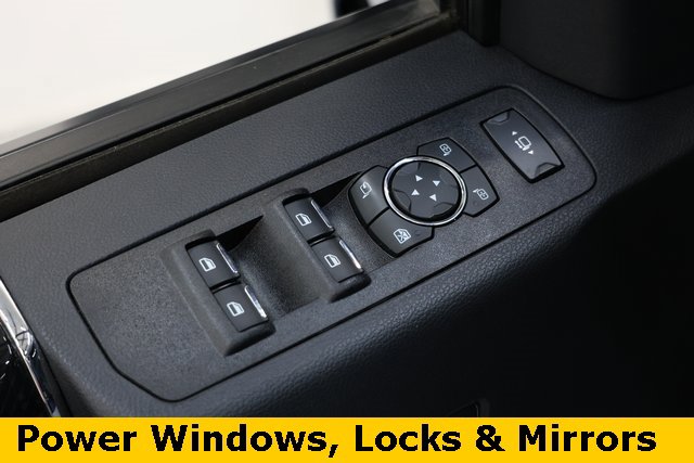 Used 2022 Ford F350 Platinum w/ Tremor Off-Road Package image 57