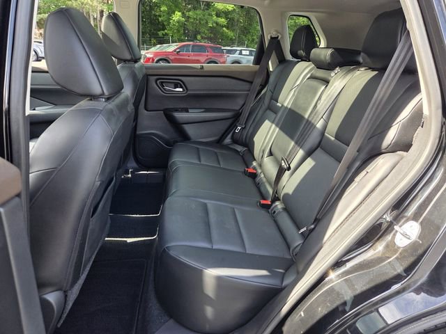 Used 2022 Nissan Rogue SV w/ SV Premium Package FWD image 10