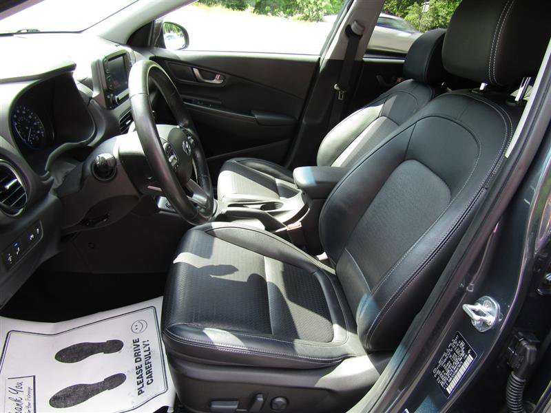 Used 2021 Hyundai Kona Limited image 11