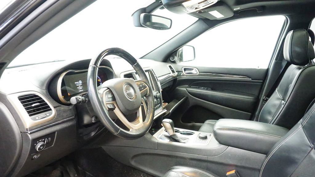 Certified 2017 Jeep Grand Cherokee Overland image 29