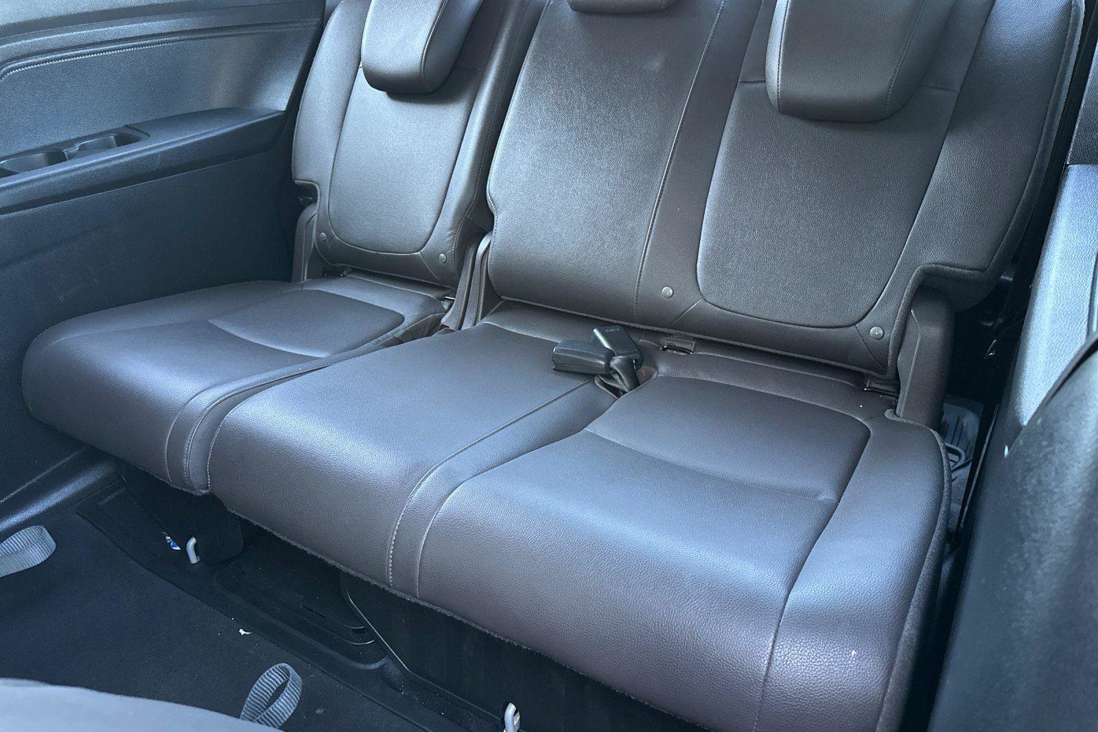 Used 2018 Honda Odyssey Elite image 15