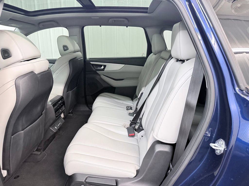 Used 2022 Acura MDX FWD w/ Technology Package image 30