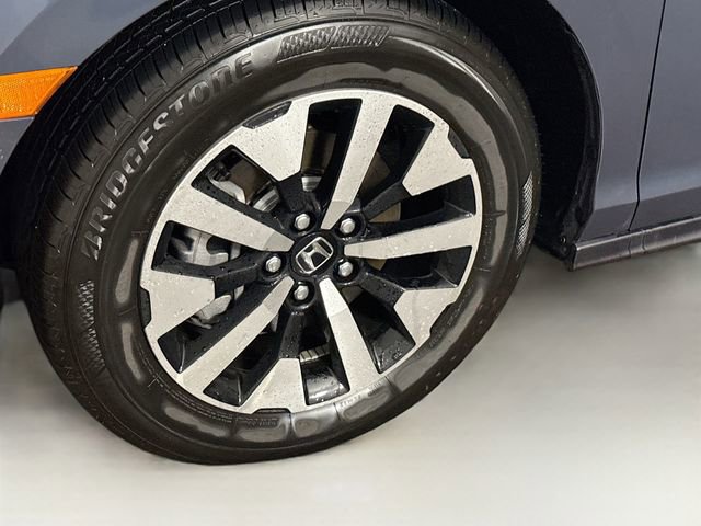 Used 2025 Honda Odyssey EX-L image 21