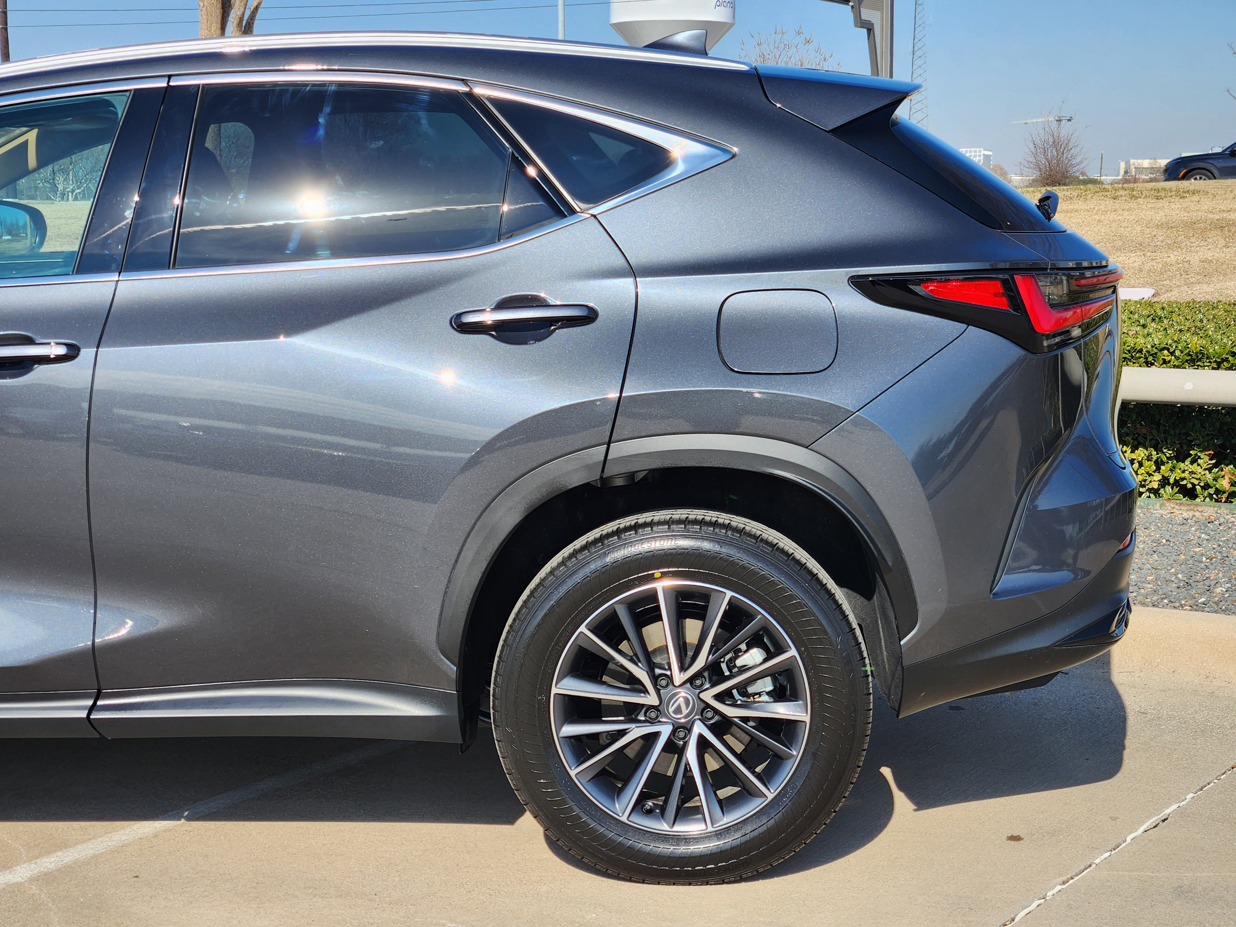 Certified 2025 Lexus NX 250 FWD w/ Premium Package image 10