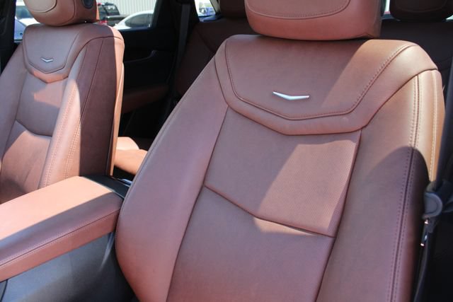 Used 2024 Cadillac XT5 Premium Luxury AWD/4WD image 7