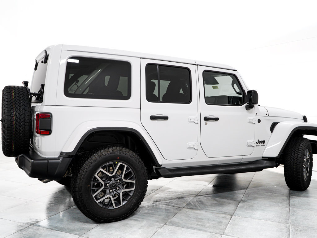 New 2026 Jeep Wrangler Unlimited Sahara AWD/4WD image 7