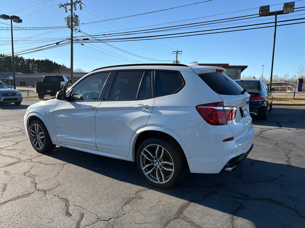 Used 2017 BMW X3 xDrive35i image 3