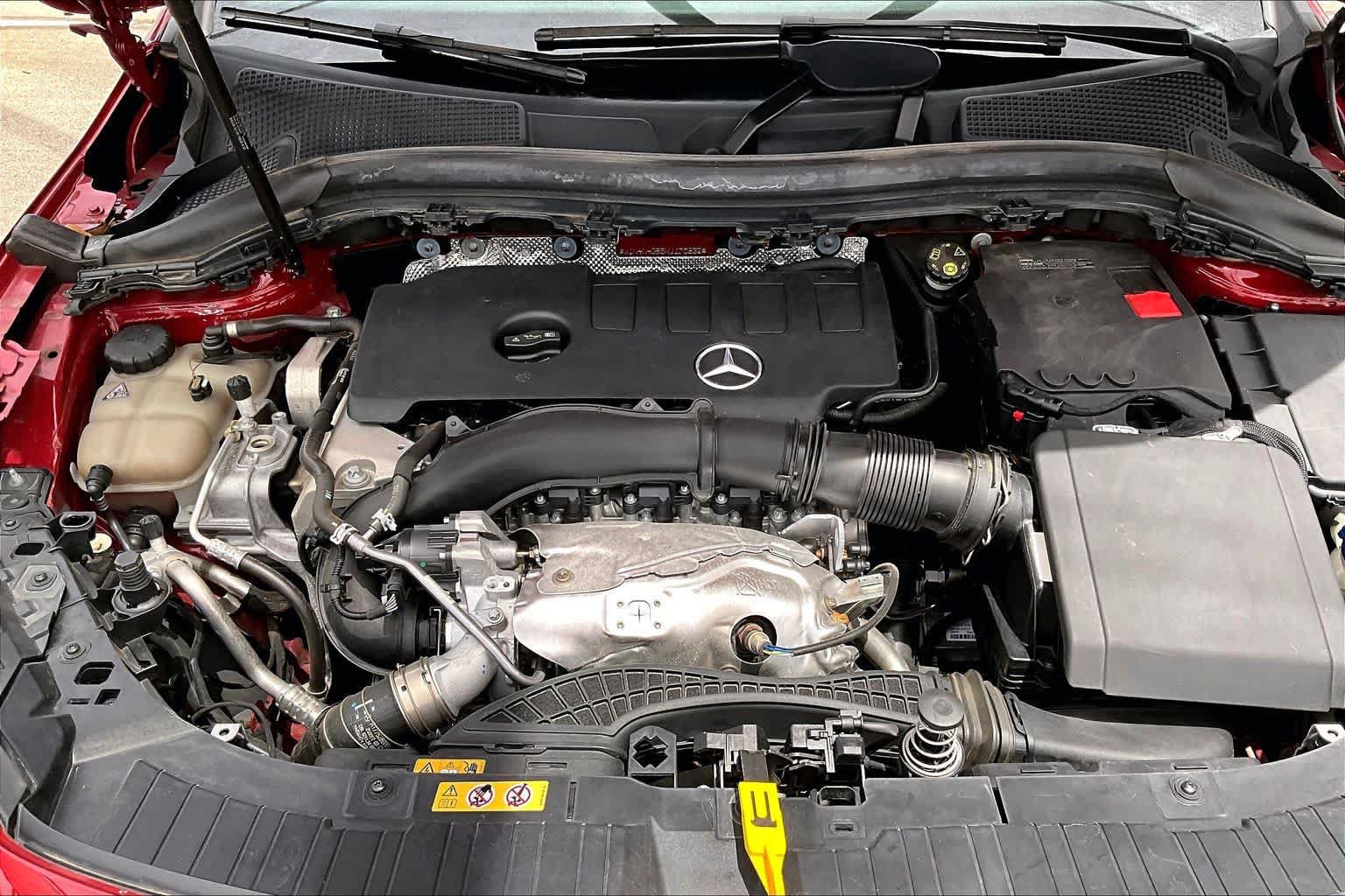 Certified 2021 Mercedes-Benz GLA 250 image 32