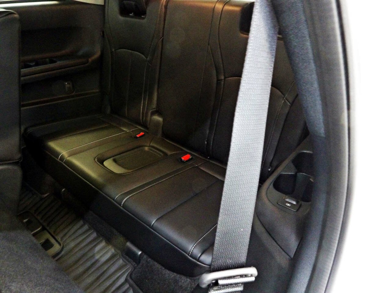 Used 2025 INFINITI QX60 Sensory w/ Vision Package AWD/4WD image 11